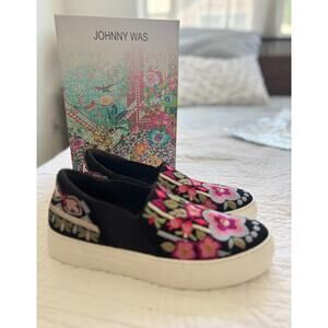 NWB Johnny Was Vinny Loafer Black and Pink Floral Slip On Shoes Size 8.5/39